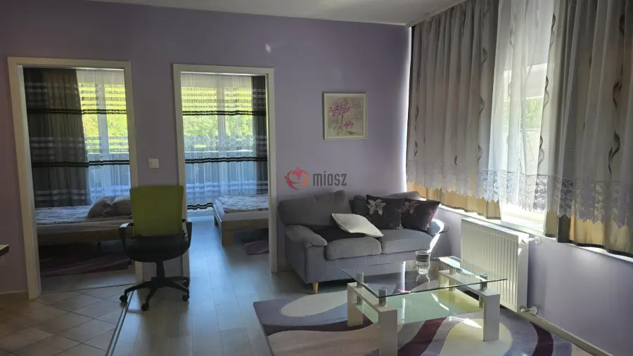 Albérlet, kiadó újszerű téglalakás, Pécs