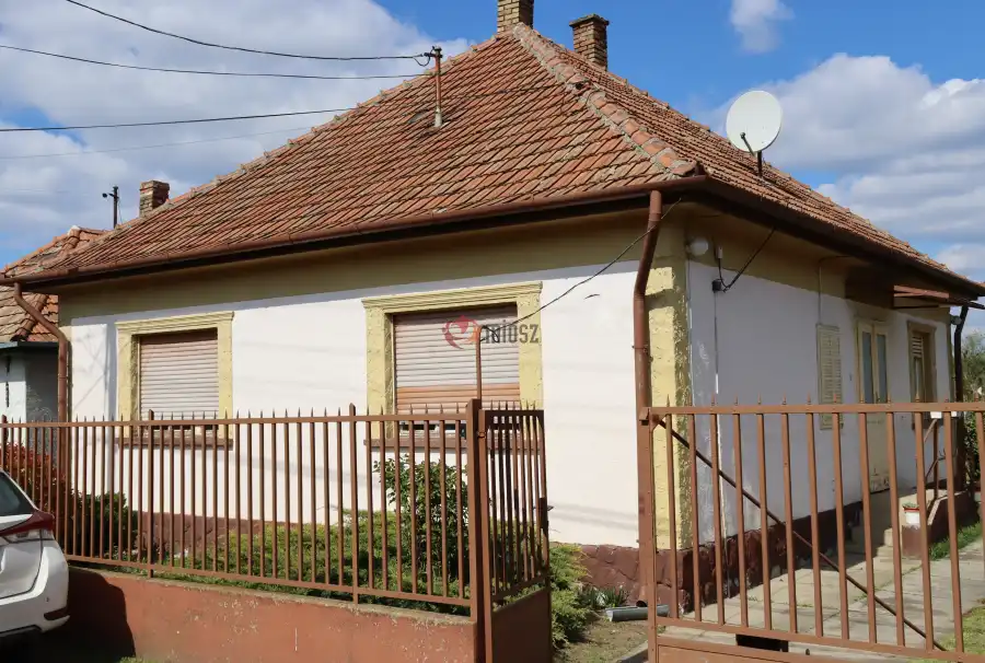 eladó családi ház, Albertirsa