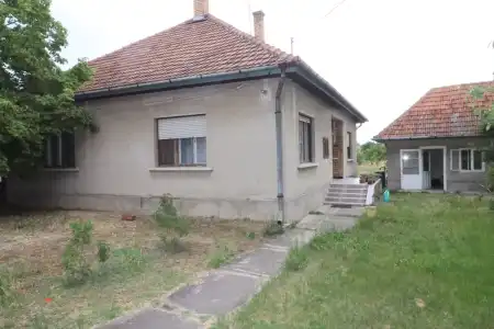 eladó családi ház, Albertirsa