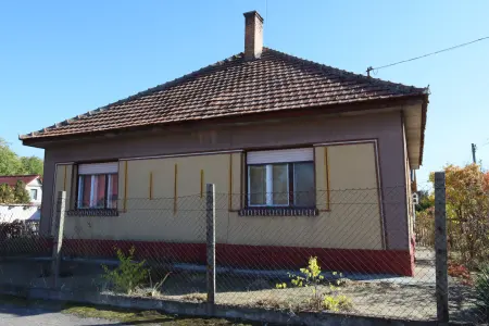 eladó családi ház, Albertirsa