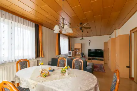 eladó családi ház, Arak