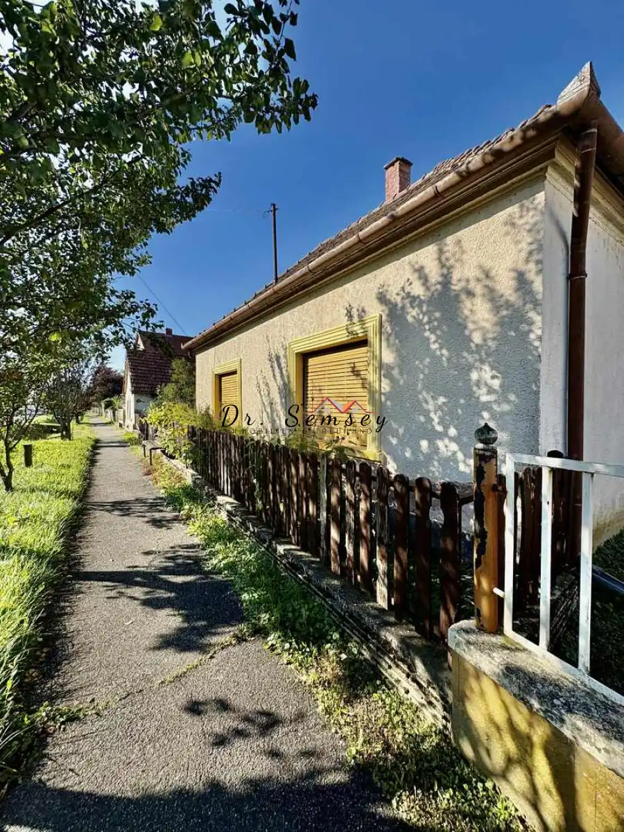 eladó családi ház, Balatonmagyaród