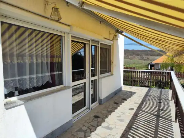 Eladó családi ház, Balatonrendes 3+2 szoba 110 m² 97.5 M Ft