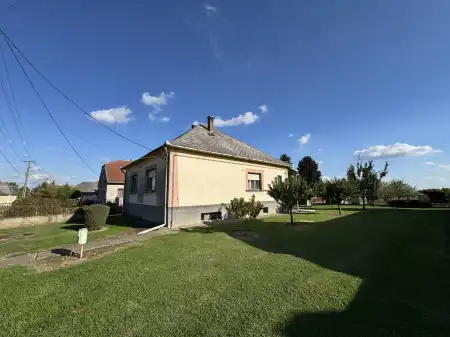 eladó családi ház, Becsehely