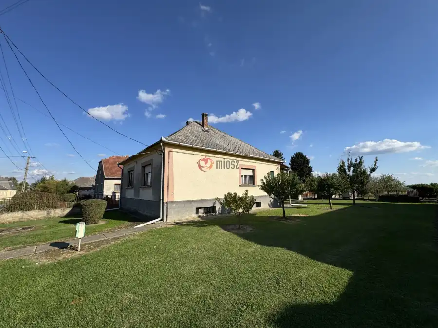 eladó családi ház, Becsehely