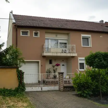 eladó családi ház, Békéscsaba eladó családi ház, Békéscsaba