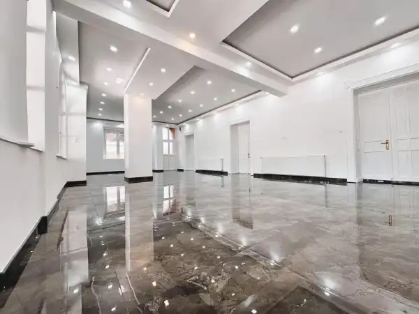 Eladó családi ház, Békéscsaba 3 szoba 162 m² 79.9 M Ft