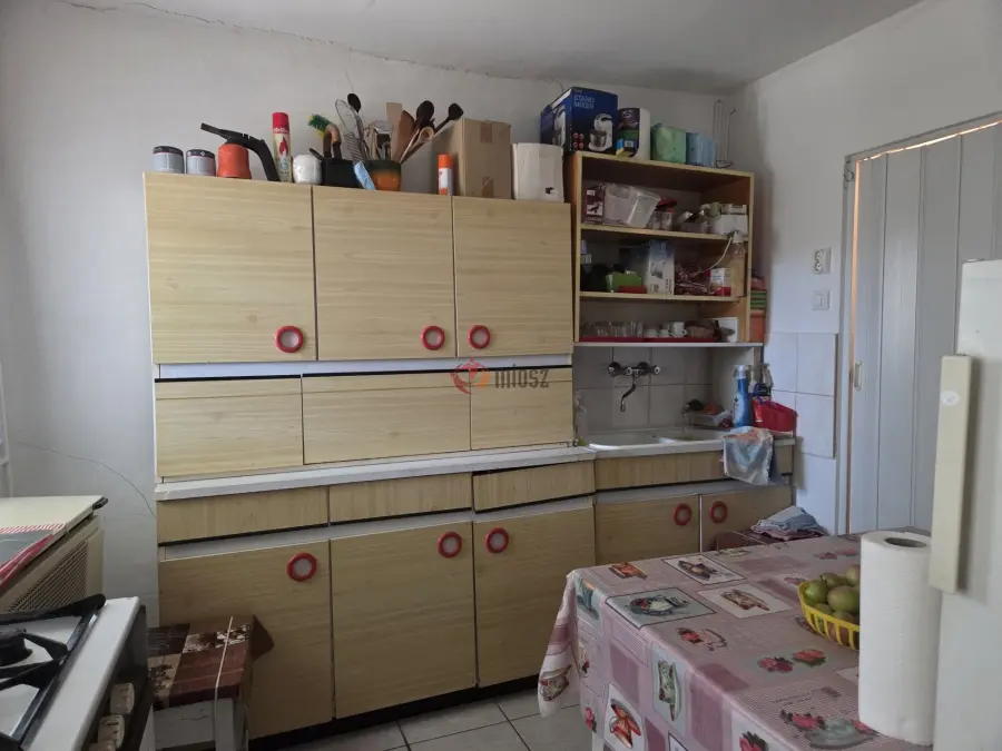 eladó családi ház, Bogács