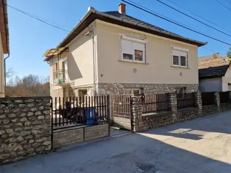 eladó családi ház, Borsodnádasd