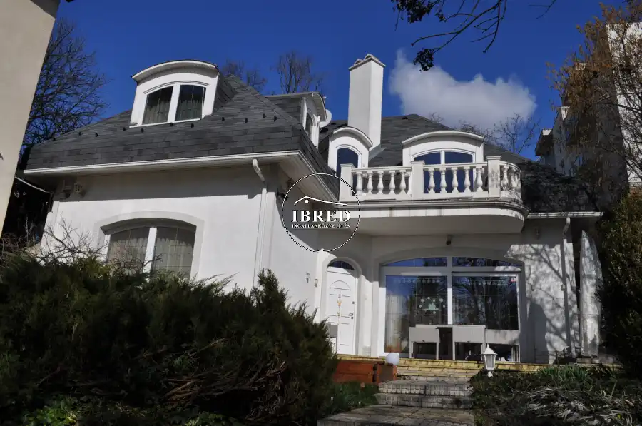 eladó családi ház, Budapest, I. kerület