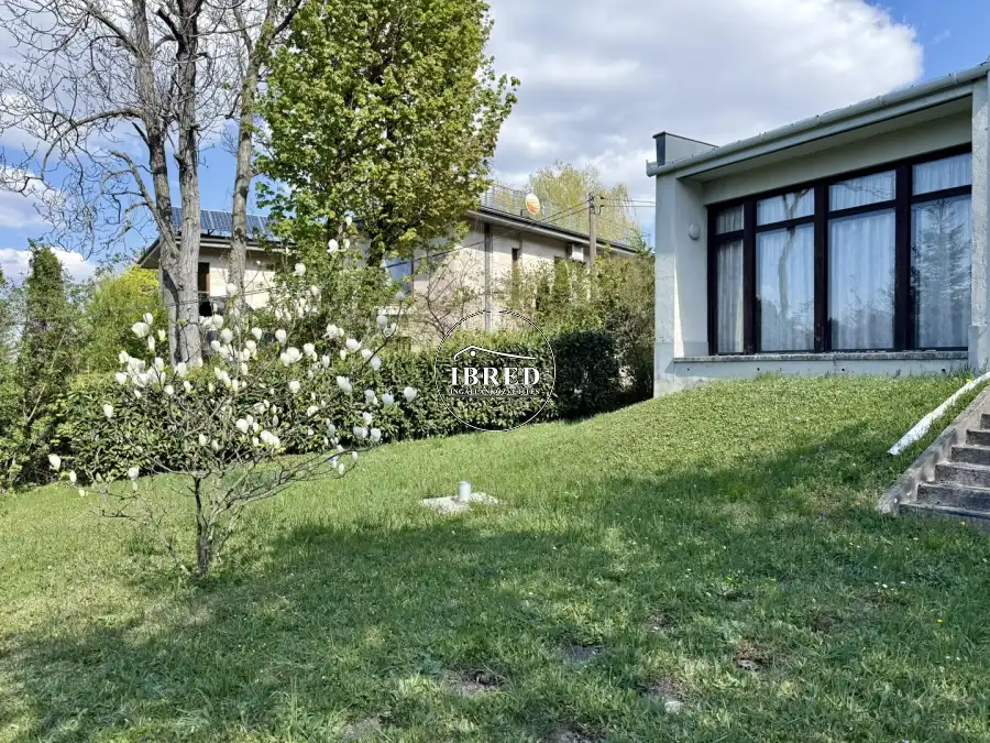 eladó családi ház, Budapest, XII. kerület