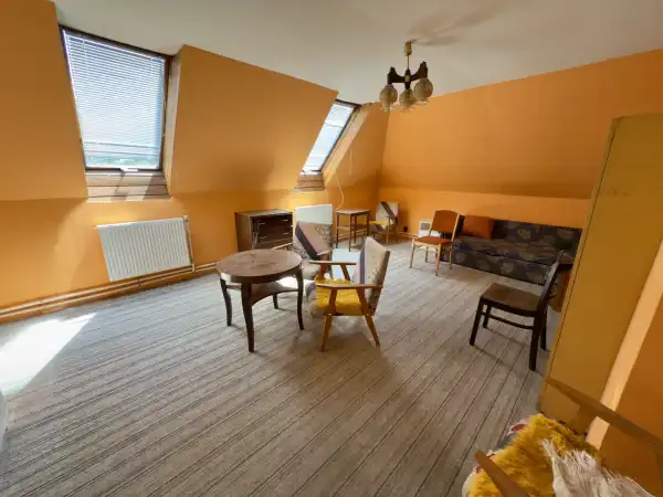 Eladó családi ház, Budapest, XVI. kerület 5 szoba 140 m² 109 M Ft Eladó családi ház, Budapest, XVI. kerület 5 szoba 140 m² 109 M Ft