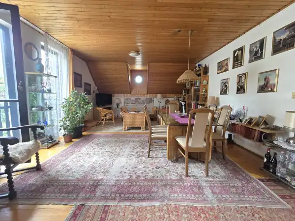 Eladó családi ház, Budapest, XVIII. kerület 7+1 szoba 312 m² 240 M Ft