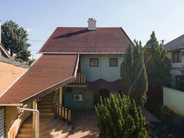 Eladó családi ház, Budapest, XX. kerület 4 szoba 160 m² 109.9 M Ft