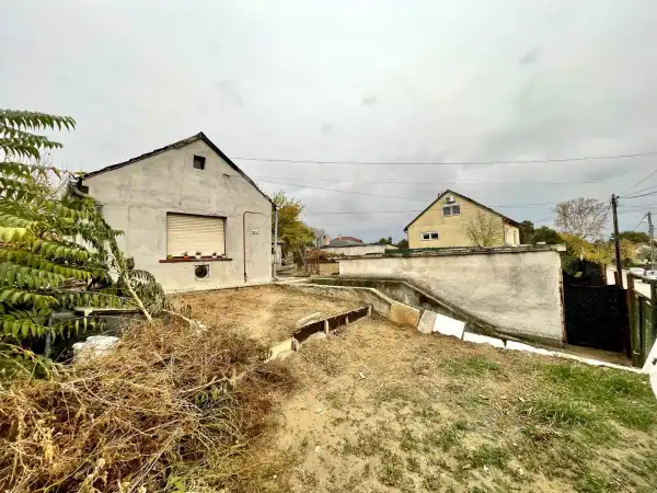 Eladó családi ház, Budapest, XXI. kerület 3 szoba 68 m² 55 M Ft