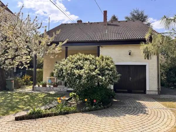 Eladó családi ház, Budapest, XXII. kerület 5 szoba 183 m² 168 M Ft