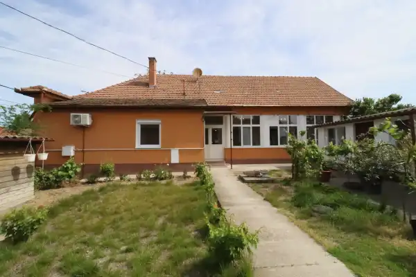 Eladó családi ház, Cegléd 4 szoba 135 m² 84.9 M Ft