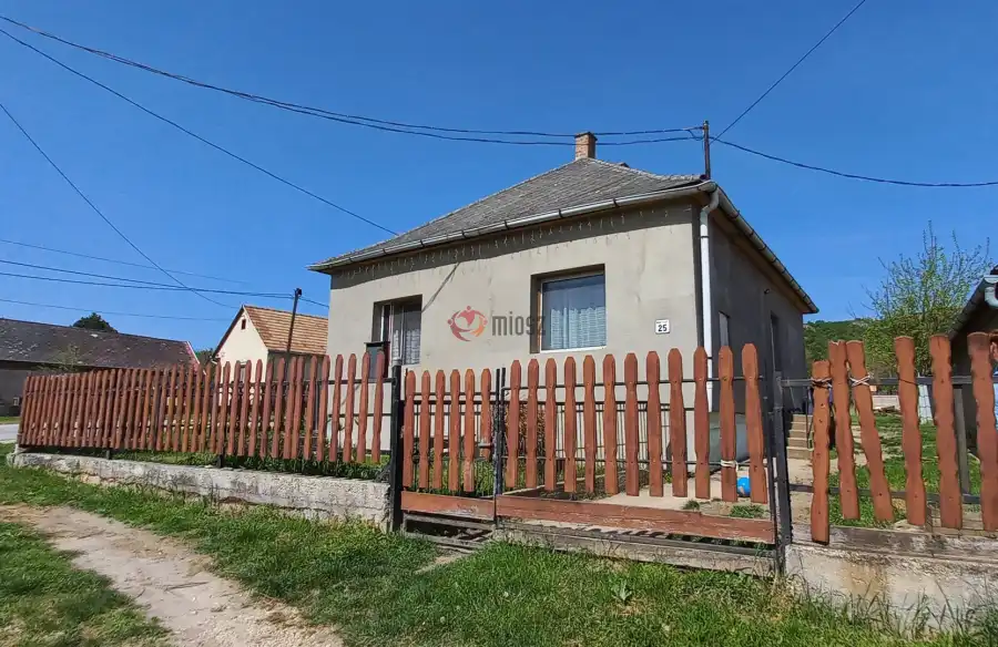 eladó családi ház, Csákvár