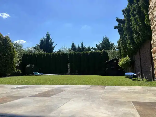 Eladó családi ház, Csömör 6 szoba 320 m² 360 M Ft