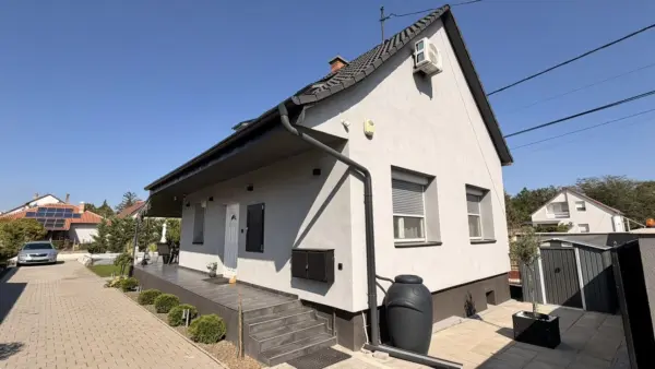 Eladó családi ház, Dabas 4 szoba 220 m² 146 M Ft