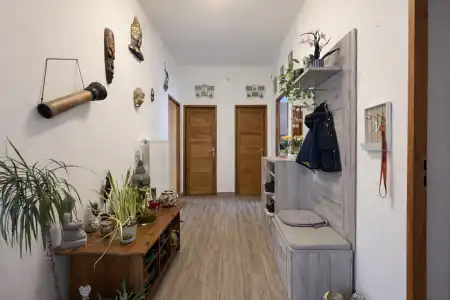 eladó családi ház, Dány