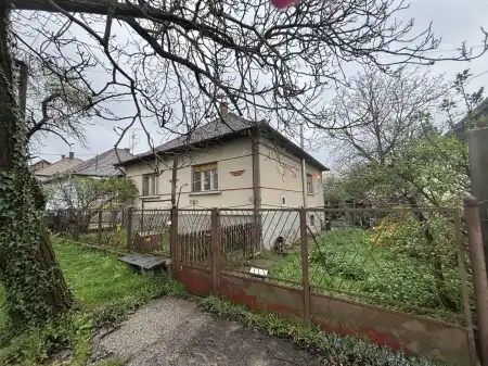 eladó családi ház, Diósjenő