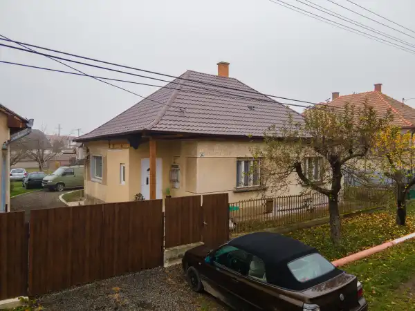 Eladó családi ház, Diósjenő 4 szoba 130 m² 54.9 M Ft