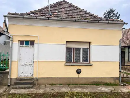 eladó családi ház, Dunaszentmiklós