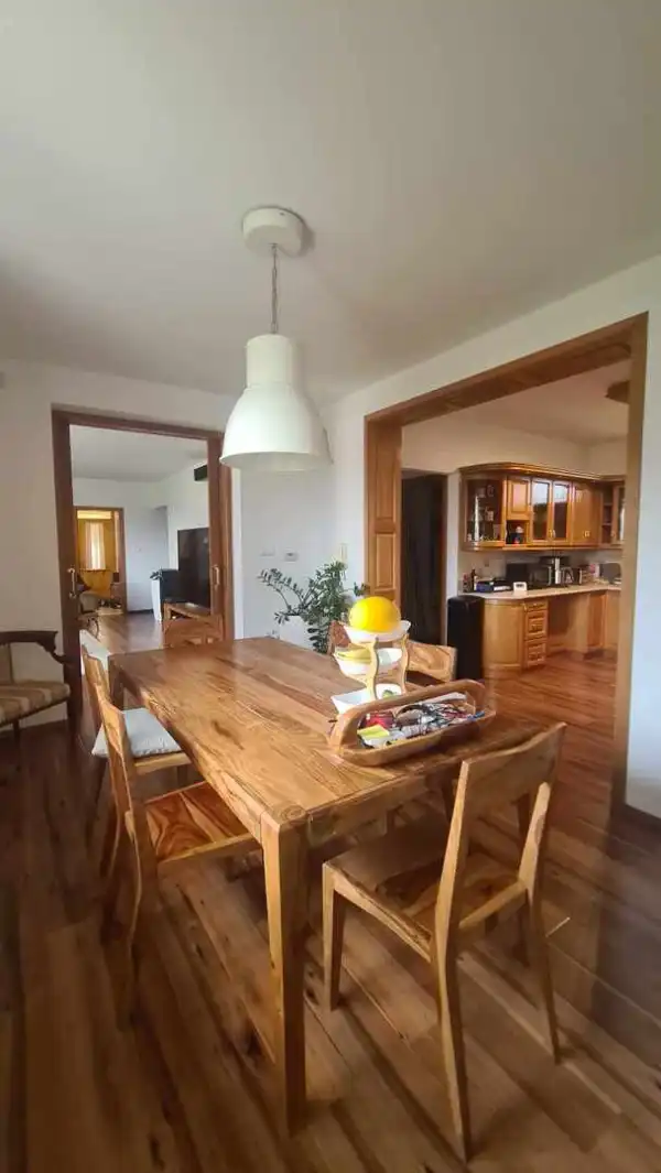 Eladó családi ház, Dunaújváros 3+1 szoba 183 m² 149.9 M Ft