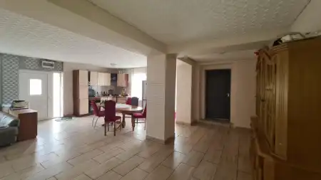 eladó családi ház, Dunaújváros