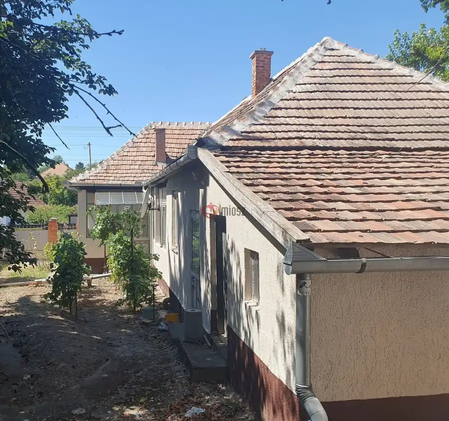 eladó családi ház, Ecséd