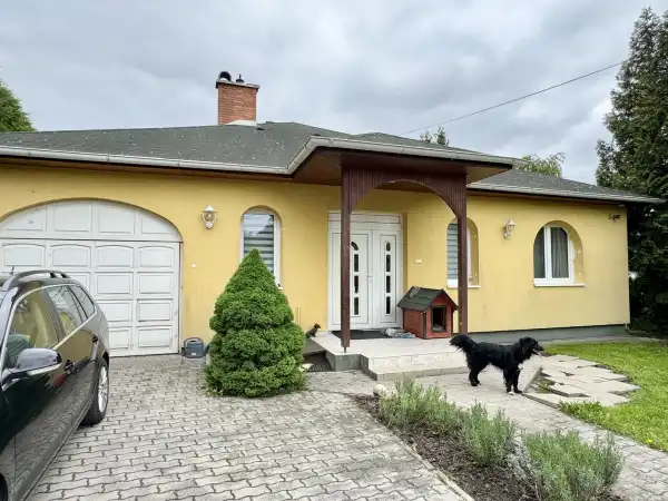 Eladó családi ház, Eger-Felnémet 6 szoba 220 m² 119 M Ft