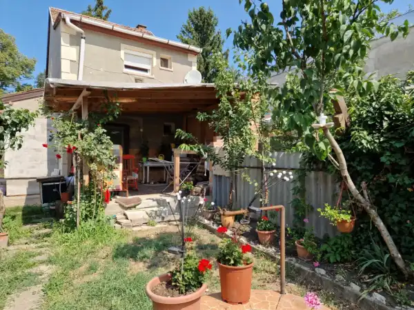 Eladó családi ház, Eger 4 szoba 160 m² 95 M Ft