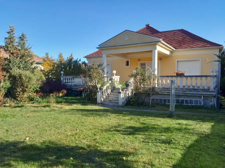 eladó családi ház, Eger