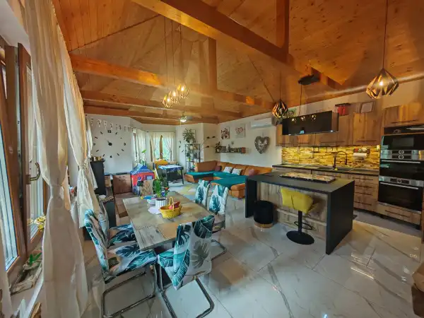 Eladó családi ház, Eger 3 szoba 159 m² 129 M Ft