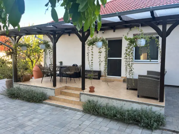 Eladó családi ház, Egyházasdengeleg 3 szoba 100 m² 53.9 M Ft