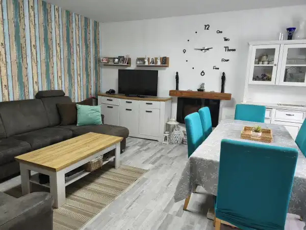 Eladó családi ház, Egyházasfalu 5 szoba 140 m² 65 M Ft