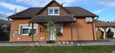 eladó családi ház, Ercsi