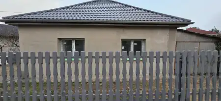 eladó családi ház, Ercsi