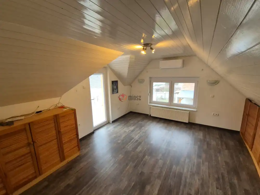 Pest megye - Erdőkertes