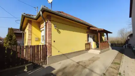 eladó családi ház, Erdőtelek