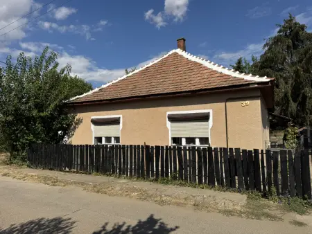eladó családi ház, Erdőtelek