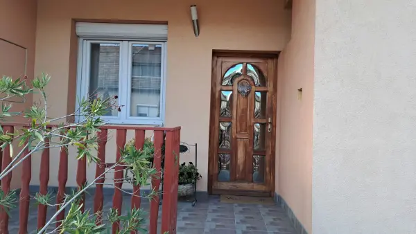 Eladó családi ház, Esztergom 5 szoba 160 m² 98 M Ft