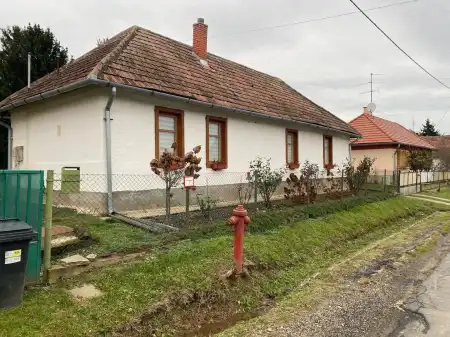 eladó családi ház, Felsőmarác