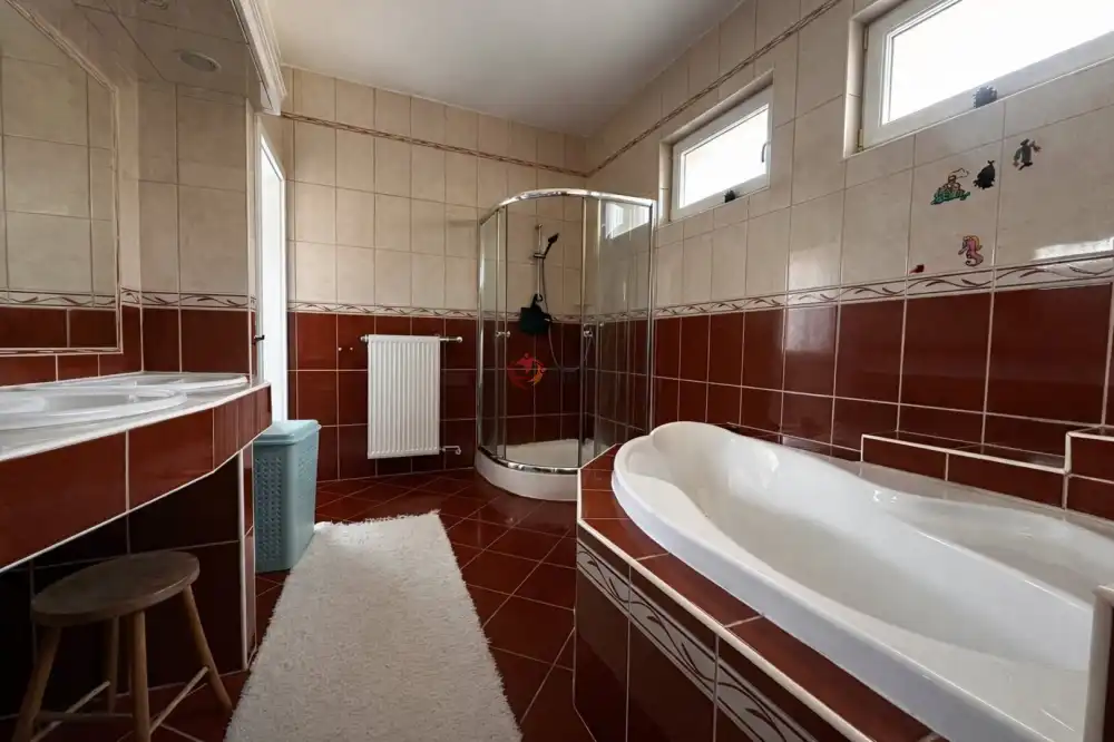 Heves megye - Felsőtárkány