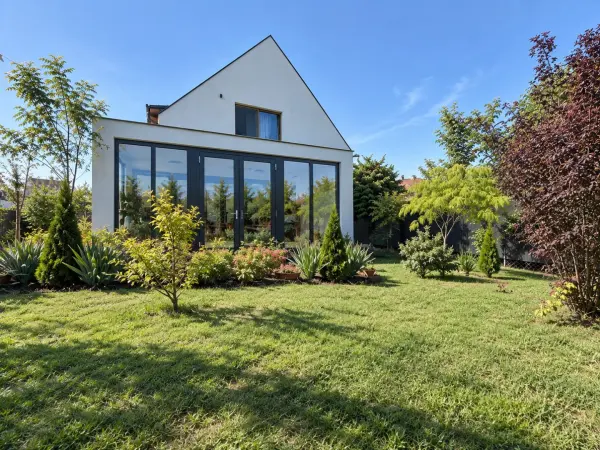 Eladó családi ház, Fertőrákos 6 szoba 161 m² 193.5 M Ft