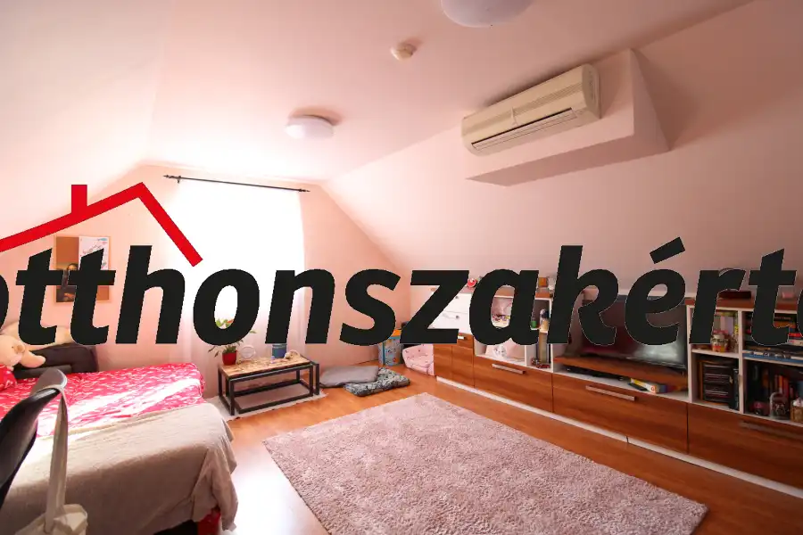 eladó családi ház, Fót