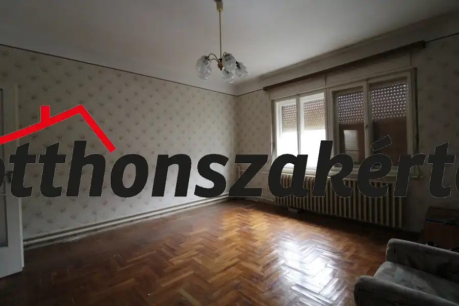 eladó családi ház, Galgahévíz