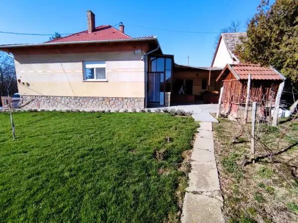 Eladó családi ház, Geresdlak 5 szoba 133 m² 48 M Ft