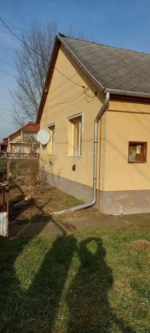 Eladó családi ház, Gesztely 2+1 szoba 82 m² 14.9 M Ft